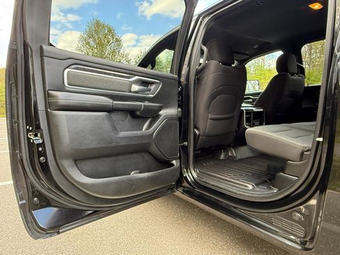 Used 2020 RAM 1500 Big Horn AWD/4WD image 25