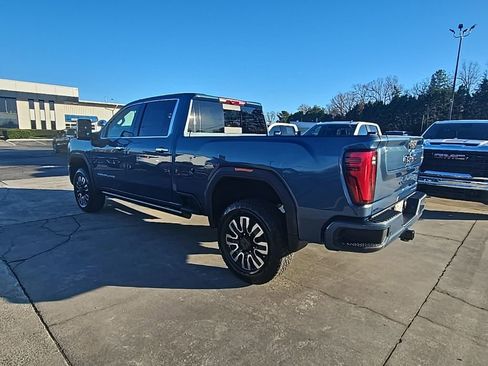 New 2026 GMC Sierra 2500 Denali Ultimate w/ Max Trailering Package image 4