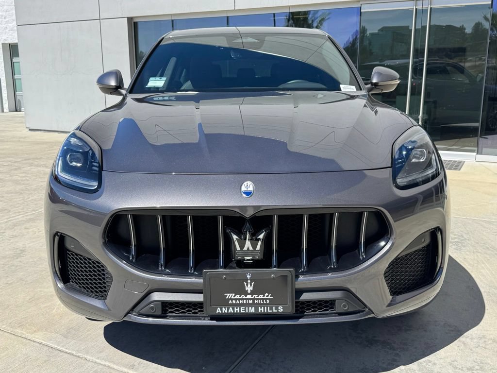 Used 2025 Maserati Grecale GT AWD/4WD image 3