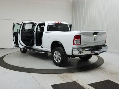 Used 2024 RAM 2500 Big Horn AWD/4WD image 14