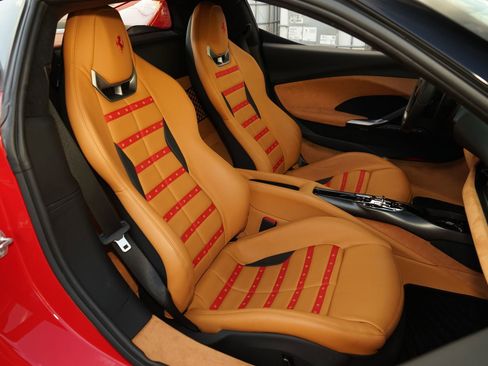 Used 2023 Ferrari 296 GTB RWD image 11