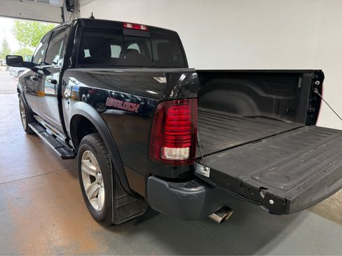 Used 2019 RAM 1500 Warlock AWD/4WD image 4