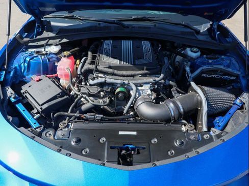 Used 2017 Chevrolet Camaro ZL1 image 11