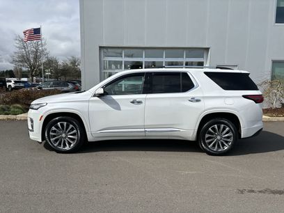 Used 2023 Chevrolet Traverse Premier
