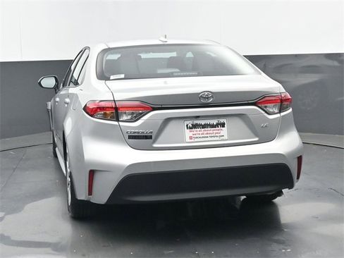 Used 2026 Toyota Corolla LE image 18