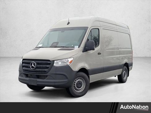 New 2025 Mercedes-Benz Sprinter 2500 image 1
