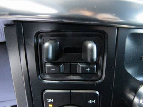 New 2025 Ford F150 Lariat w/ Equipment Group 501A Mid image 31