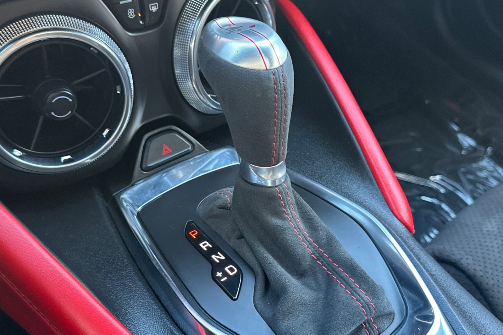 Used 2021 Chevrolet Camaro ZL1 RWD image 32