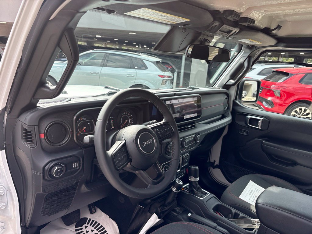 Used 2026 Jeep Gladiator Rubicon AWD/4WD image 12