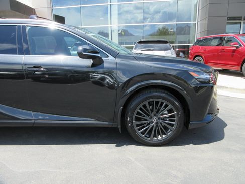 Used 2025 Lexus RX 350h w/ Convenience Package AWD/4WD image 12