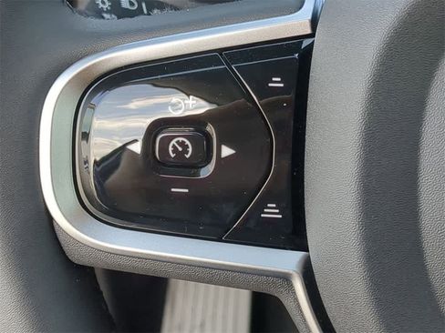 New 2026 Volvo XC60 B5 Plus w/ Protection Package Premier image 22