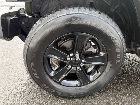 Used 2021 Jeep Wrangler Unlimited Sahara image 19