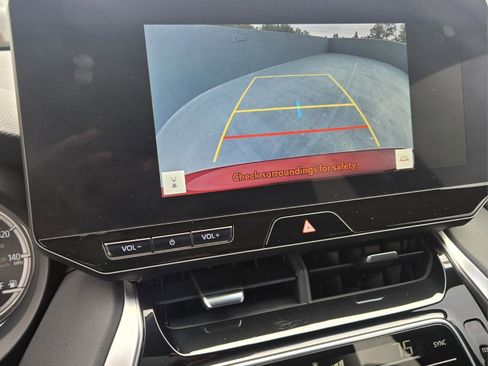 Used 2023 Toyota Venza Nightshade image 20