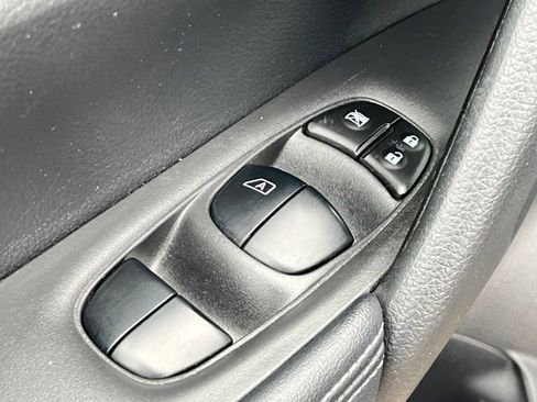 Used 2020 Nissan Rogue S w/ Special Edition Package AWD/4WD image 13