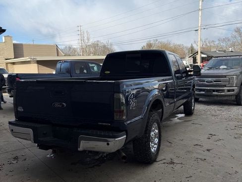 Used 2014 Ford F250 XLT w/ XLT Premium Package image 3