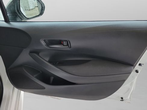 Used 2024 Toyota Corolla LE image 25