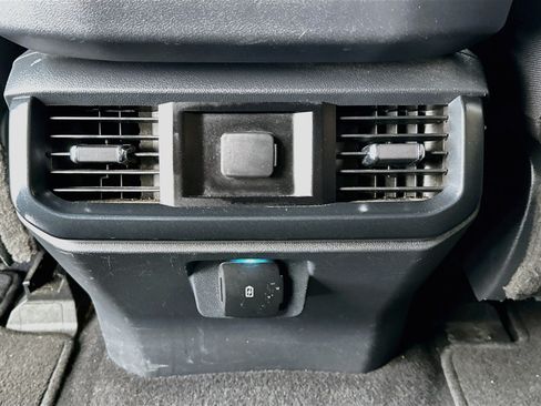 Used 2023 Ford F150 XL RWD image 16