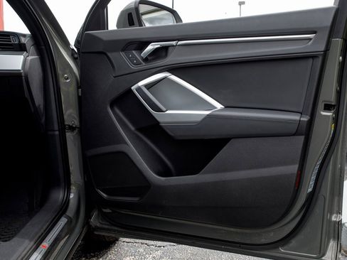 Used 2020 Audi Q3 2.0T Premium w/ Convenience Package image 40