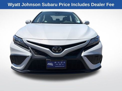 Used 2023 Toyota Camry SE FWD image 12