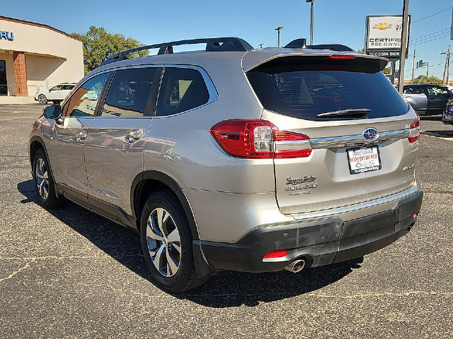 Used 2020 Subaru Ascent Premium w/ Convenience Package AWD/4WD image 3