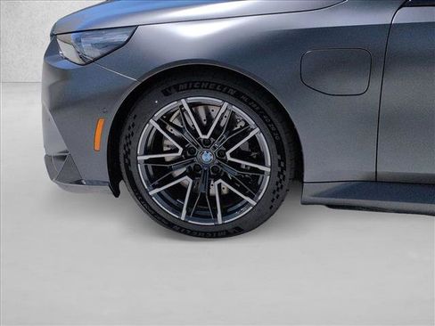 New 2026 BMW M5 AWD/4WD image 9