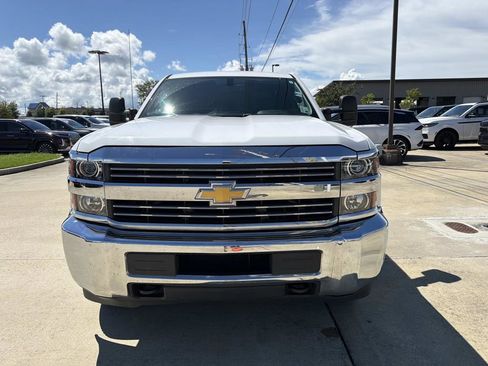 Used 2015 Chevrolet Silverado 2500 W/T w/ WT Convenience Package AWD/4WD image 3