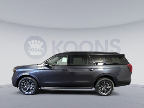 New 2026 Ford Expedition Max Platinum w/ Stealth Appearance Package image 2