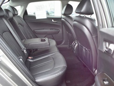 Used 2019 Kia Optima EX image 38
