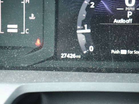 Used 2024 Toyota Tacoma SR5 RWD image 11