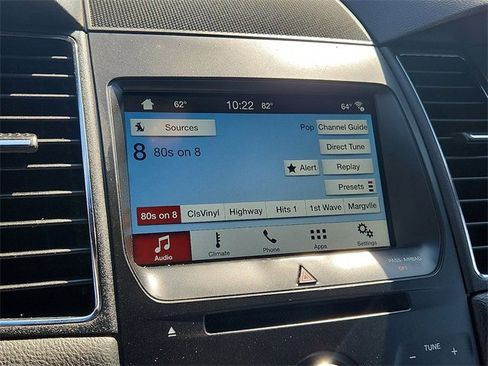 Used 2016 Ford Taurus SEL w/ Equipment Group 201A image 8