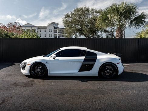 Used 2008 Audi R8 V8 image 7