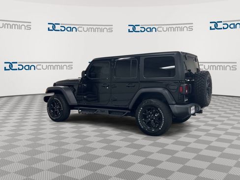 Used 2021 Jeep Wrangler Unlimited Sport AWD/4WD image 6