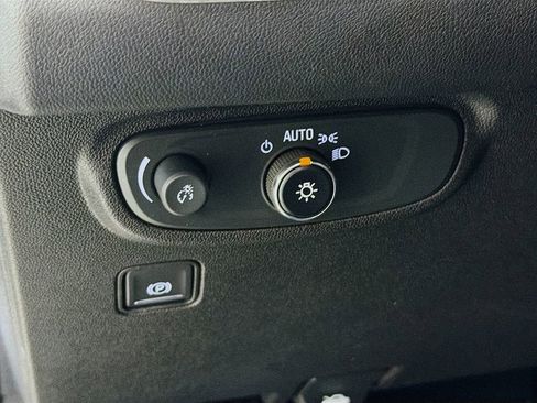 Used 2019 GMC Terrain SLE FWD image 12
