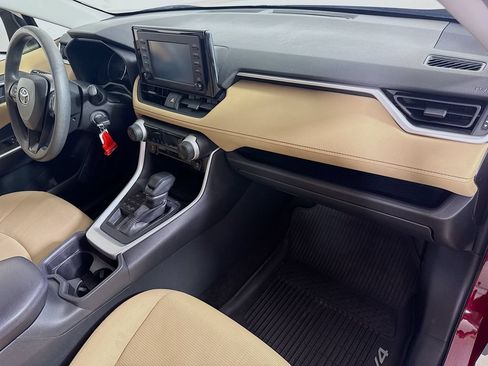 Used 2019 Toyota RAV4 LE w/ All Weather Liner Package AWD/4WD image 27