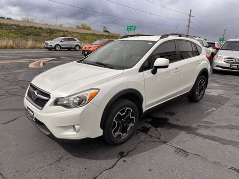 Used 2013 Subaru Crosstrek 2.0i Premium w/ Popular Pkg 2 AWD/4WD image 2