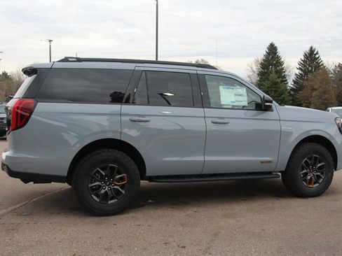 New 2025 Ford Expedition Tremor image 7