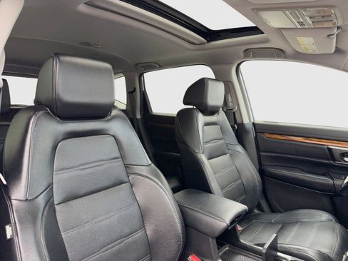 Used 2018 Honda CR-V Touring image 41