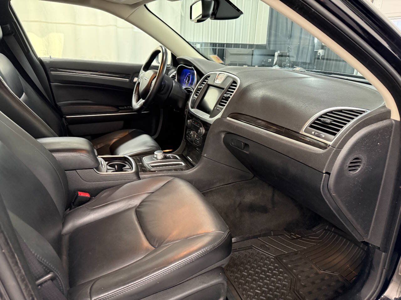 Used 2016 Chrysler 300 Limited w/ Driver Convenience Group AWD/4WD image 11