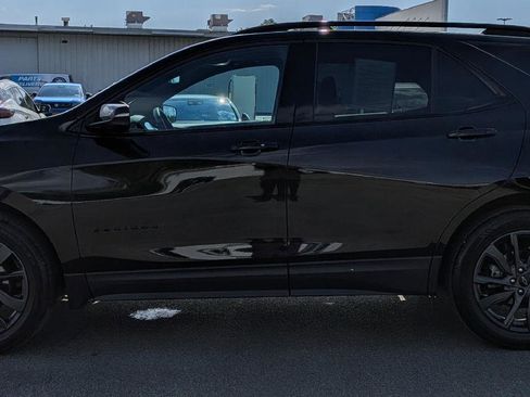 Used 2022 Chevrolet Equinox RS w/ RS Leather Package AWD/4WD image 6