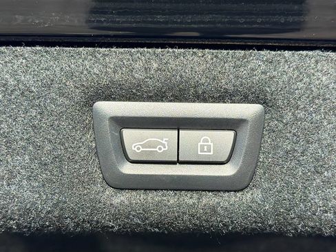 Used 2023 BMW 530i xDrive w/ Premium Package AWD/4WD image 13