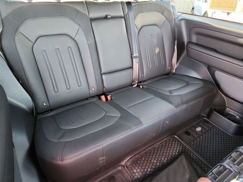 Used 2022 Land Rover Defender 90 X-Dynamic HSE image 23