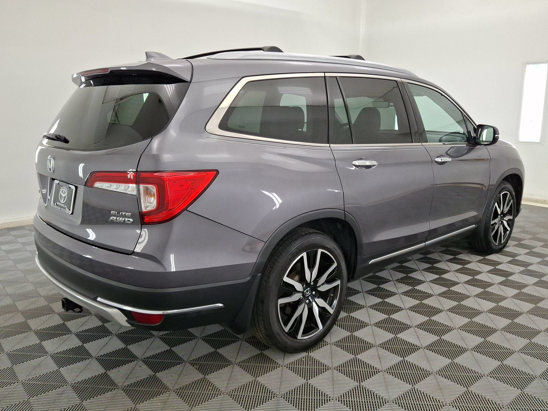 Used 2020 Honda Pilot Elite image 25