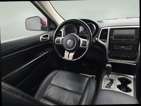 Used 2012 Jeep Grand Cherokee Laredo AWD/4WD image 15