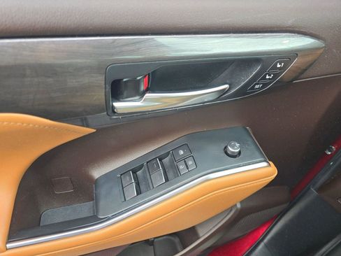 Used 2022 Toyota Highlander Platinum image 21