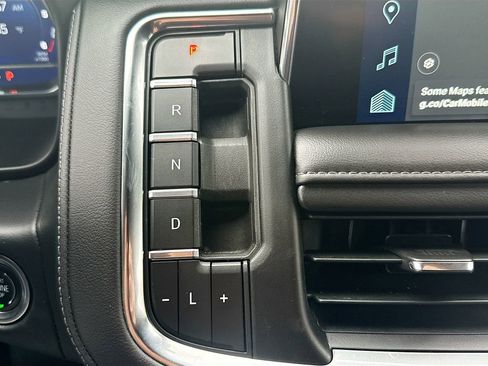 Used 2024 Chevrolet Suburban LT AWD/4WD image 21