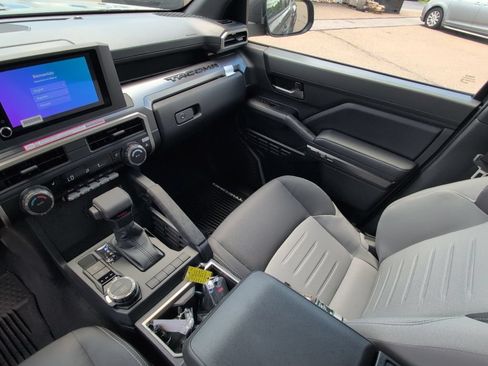 Certified 2026 Toyota Tacoma TRD Sport AWD/4WD image 22