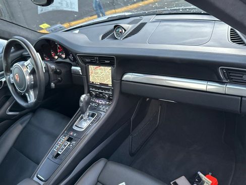 Used 2015 Porsche 911 4 Coupe image 28