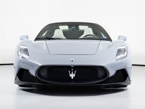 Used 2023 Maserati MC20 Spyder image 21