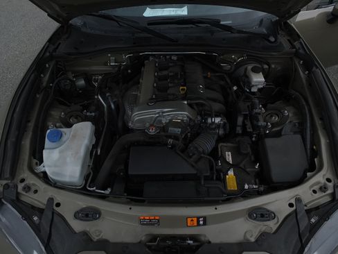 Used 2023 MAZDA MX-5 Miata Grand Touring w/ Weather Package RWD image 12