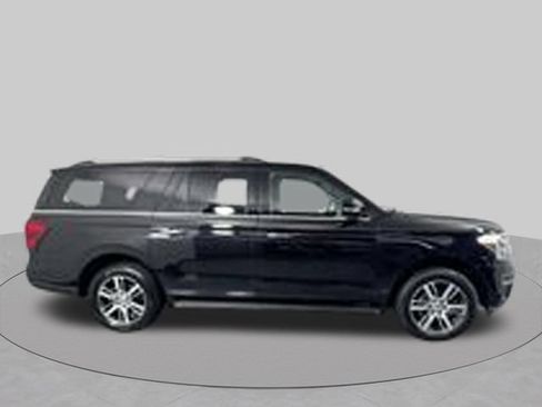 Used 2024 Ford Expedition Max Limited AWD/4WD image 2